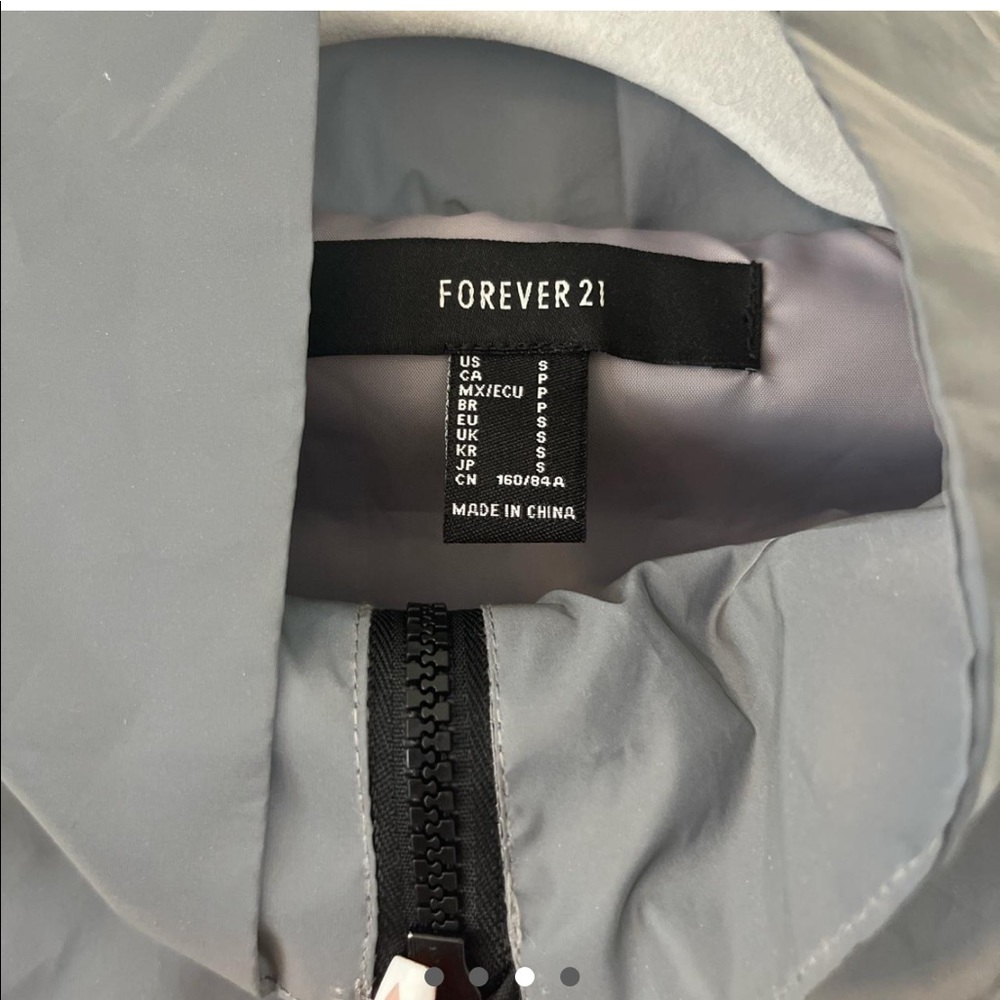 Reflective Jacket - Picture 3 of 4